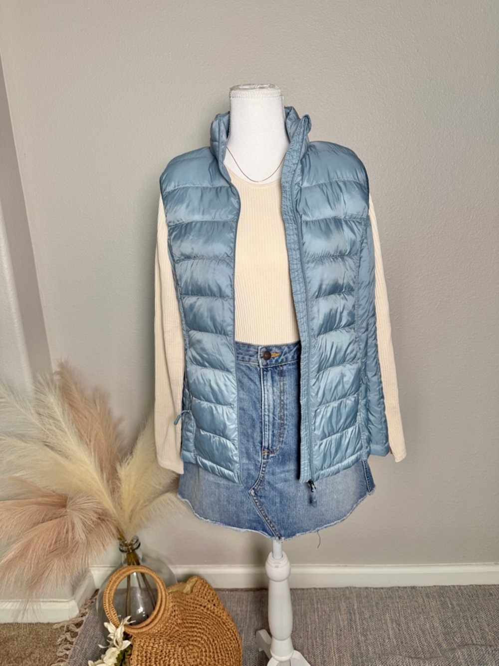 NWT - 32 Degrees - Women's Lightweight Quilted Puffer Vest - Slate Blue - Picture 13 of 16